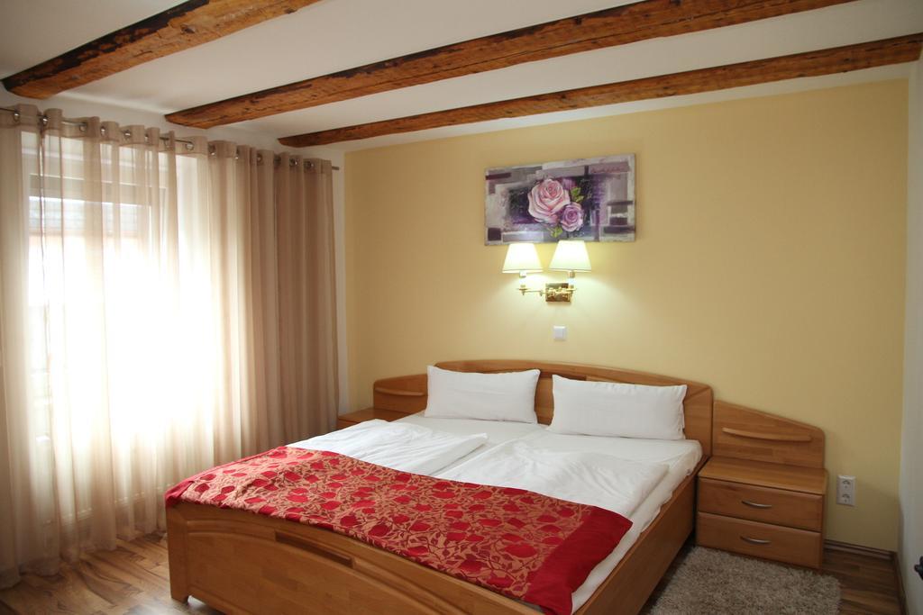 Wellnesshotel & Restaurant Hexenschopf Loeffingen Ngoại thất bức ảnh