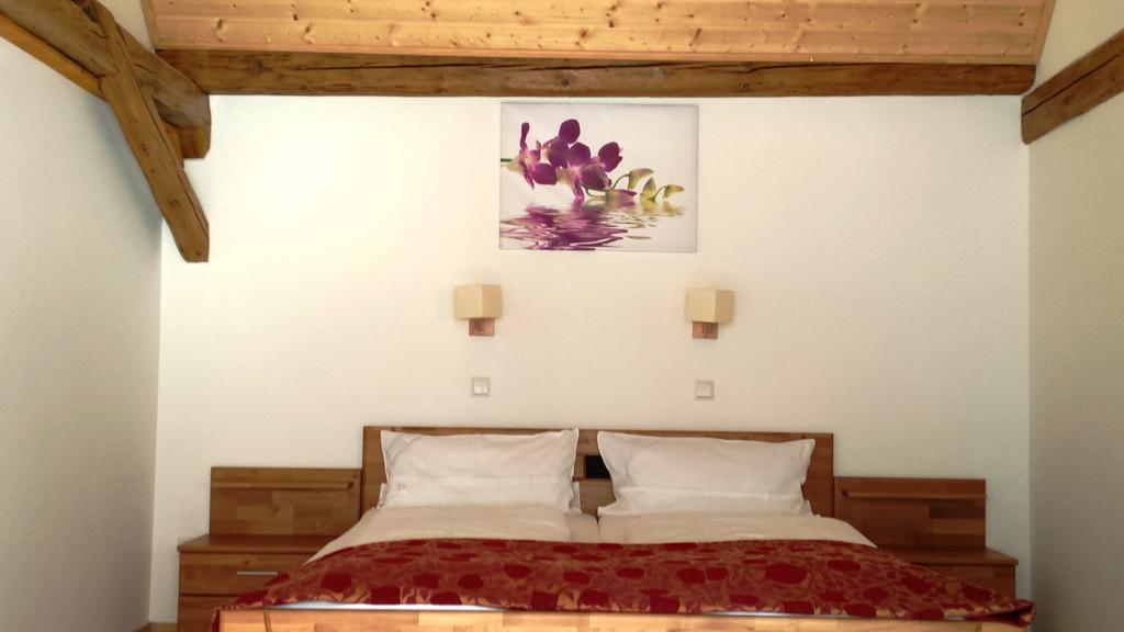Wellnesshotel & Restaurant Hexenschopf Loeffingen Phòng bức ảnh